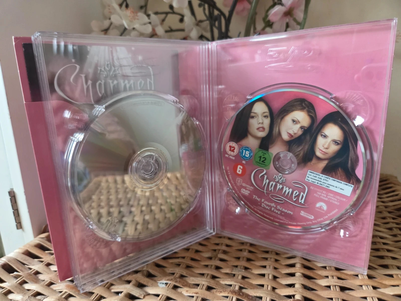 ❤️Charmed Season 3 Complete Box Set❤️ – photo 9